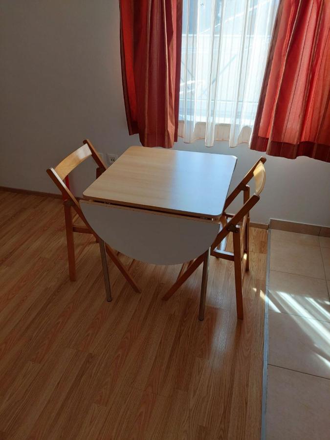 Apartmani Anita Malinska Bagian luar foto